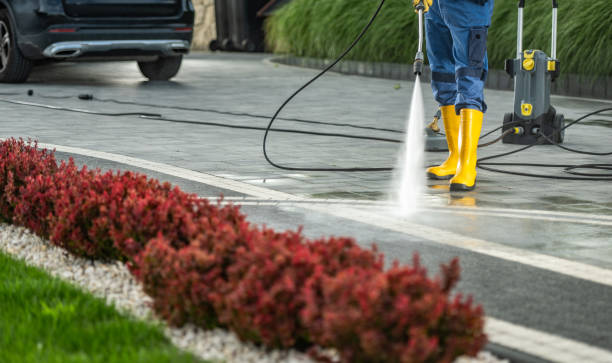 Why Choose Our Certified Pressure Washing Experts for Your Project Needs in Hobe Sound, FL?